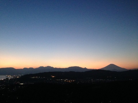 富士山と箱根の夕焼け