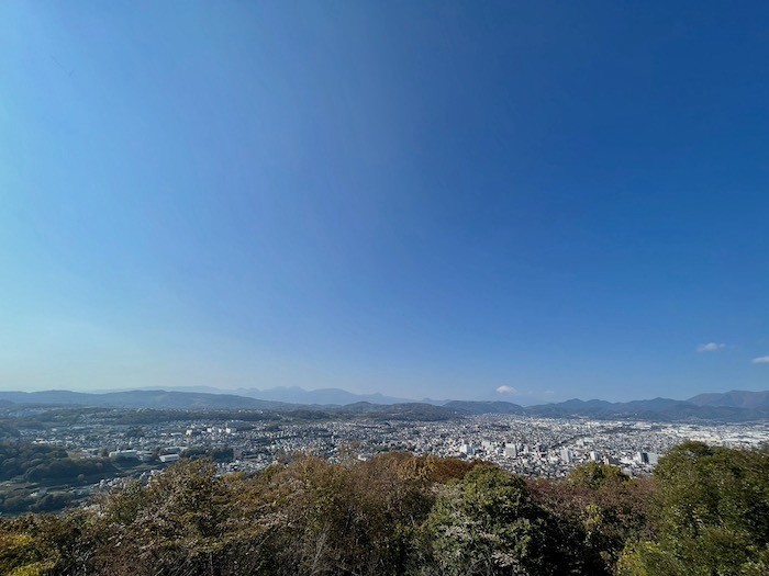 富士・箱根が一望できる弘法山公園