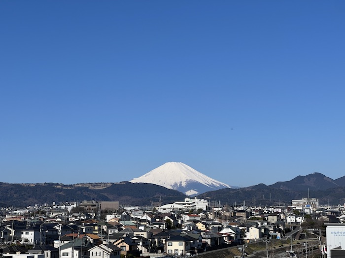 一般質問最終日は見事な富士山が見えました。