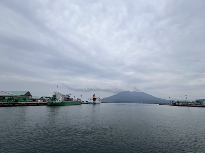 錦江湾と桜島